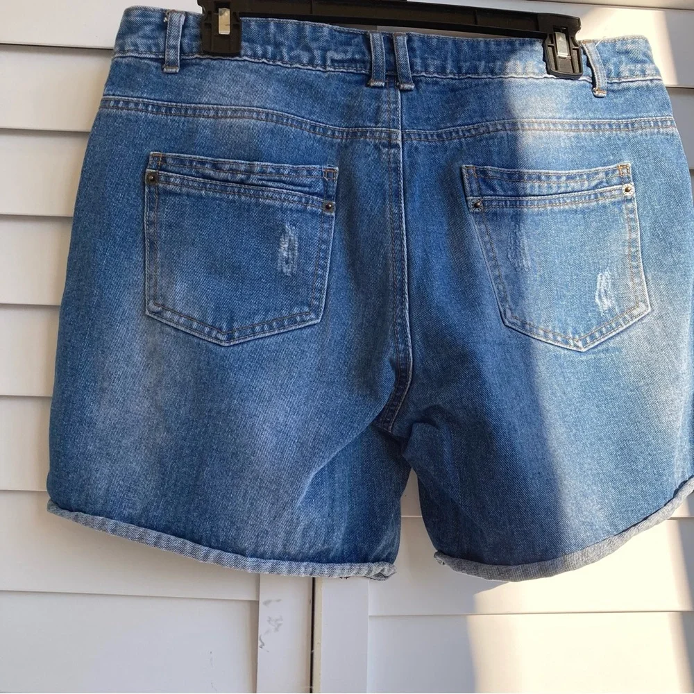 YesStyle Boyfriend Denim Shorts | Size 12 (UK 12 / EU 40)